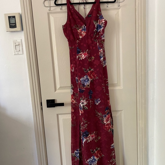 Garage Maxi dress in Dark Red - Picture 8 of 11